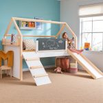 Детско Легло Къщичка GINGER HOME, Монтесори, Двуетажно, Пързалка, Черна Дъска, Подматрачна Рамка 90х200 см - Image 2