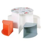 Детска Дървена Маса, Кръгла с 4 Стабилни Столчета, Комплект с Компактен Дизайн - DOGS