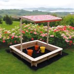 Детски Пясъчник GINGER HOME с Регулируем Покрив с UV Защита, 117x117x113 см, Дървен – Идеален за Игра на Открито - Image 18