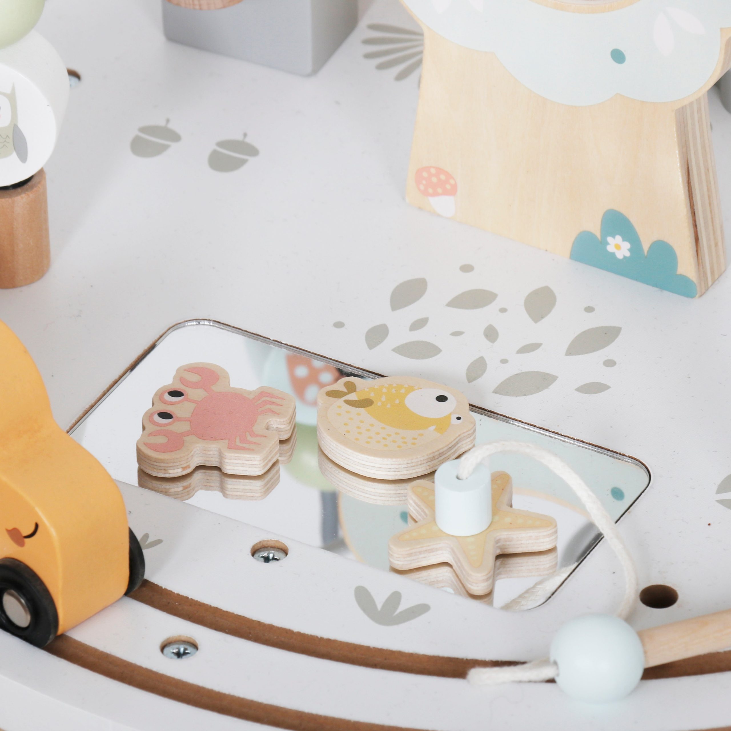 detska-masa-labirint-ginger-home-40x40x54-W12D626-2 Детска Дървена Образователна Маса с Лабиринт и Мъниста GINGER HOME, 40x40x54 см - Image 3