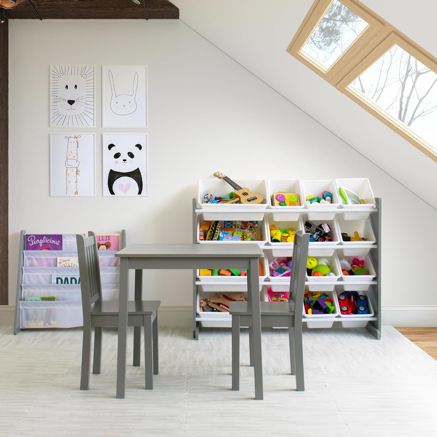 detska-masa-sas-stolcheta-komplekt-ot-darvo-za-uchene-_risuvane-igra-i-hranene-za-detska-staya-siv-TF6644-10 Детска Маса със Столчета, Комплект от Дърво, за Учене, Рисуване, Игра и Хранене, за Детска Стая, Сив - Image 10