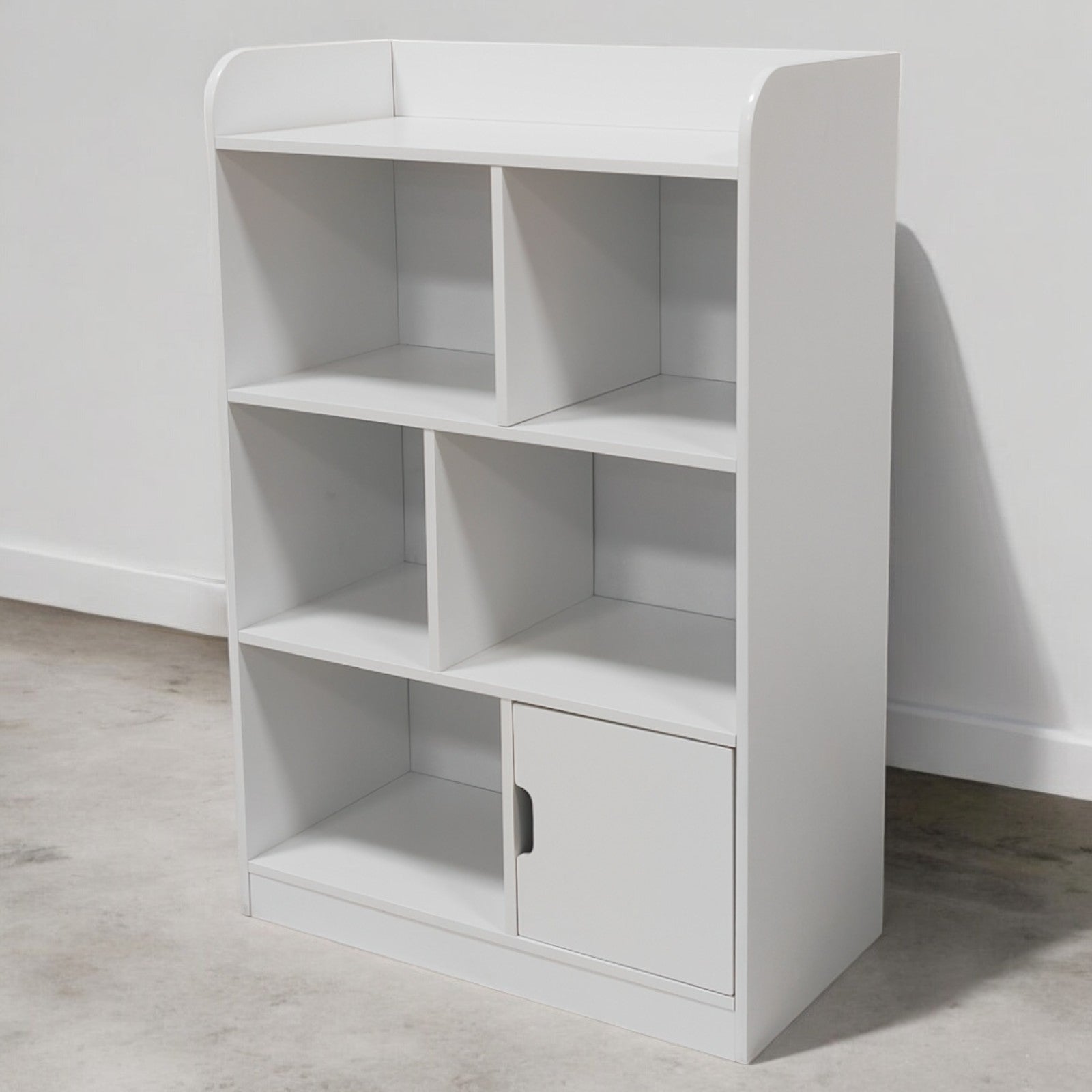 detska-sektsiya-ginger-home-za-sahranenie-na-knizhki-i-igracki-etazherka-s-4-niva-i-vratichka-byala-TF5473-7 Детска Секция GINGER HOME за Съхранение на Книжки и Играчки, Етажерка с 4 Нива и Вратичка - Бяла - Image 9