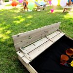 Голям Детски Пясъчник с Пейки и Сгъваем Капак GINGER HOME 157x157x21см, Дървен - Image 9