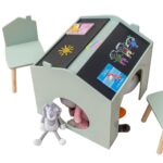 Детска Маса GINGER HOME с 2 Столчета - Мултиактивна Къщичка с Черна Дъска, Плот за Рисуване и Четене - Image 5