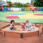 Голям Детски Пясъчник GINGER HOME, Дървен OCTAGON, Водоустойчиво Покривало, 199х199х23 см. - Image 7