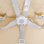 Дървен стол за хранене Gelato 2в1 бежов - Image 7