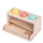 Дървена кутия с топчета