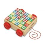 Melissa & Doug - Дървена количка за дърпане с кубчета - Image 5