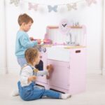 Дървена кухня за игра - розова - Image 8