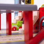 Голяма дървена централна гара - Image 5