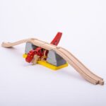 Bigjigs - Дървен комплект - Т-Рекс чупи моста - Image 10